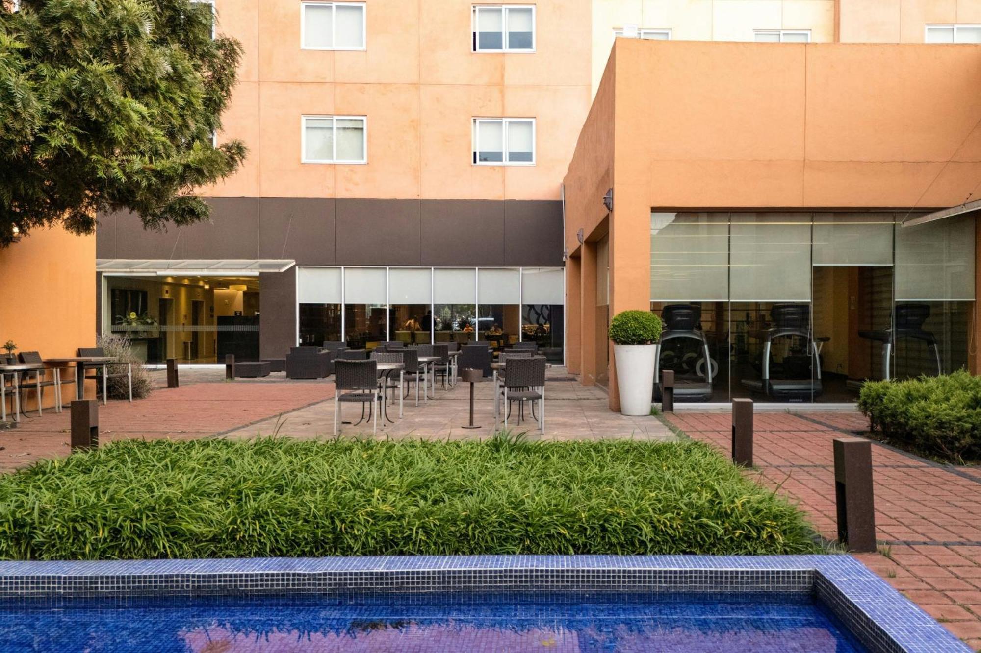 Courtyard Toluca Tollocan Dış mekan fotoğraf